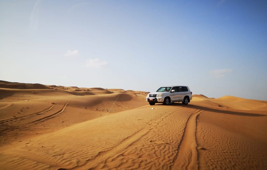 Visit Wadi Bani Khalid and Overnight at Wahiba Desert (Price for 1 or 2 persons)
